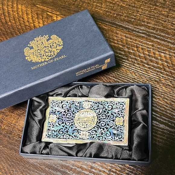 Mother of Pearl Intricate Blue and Silver Business Card Case - Picture 1 of 9